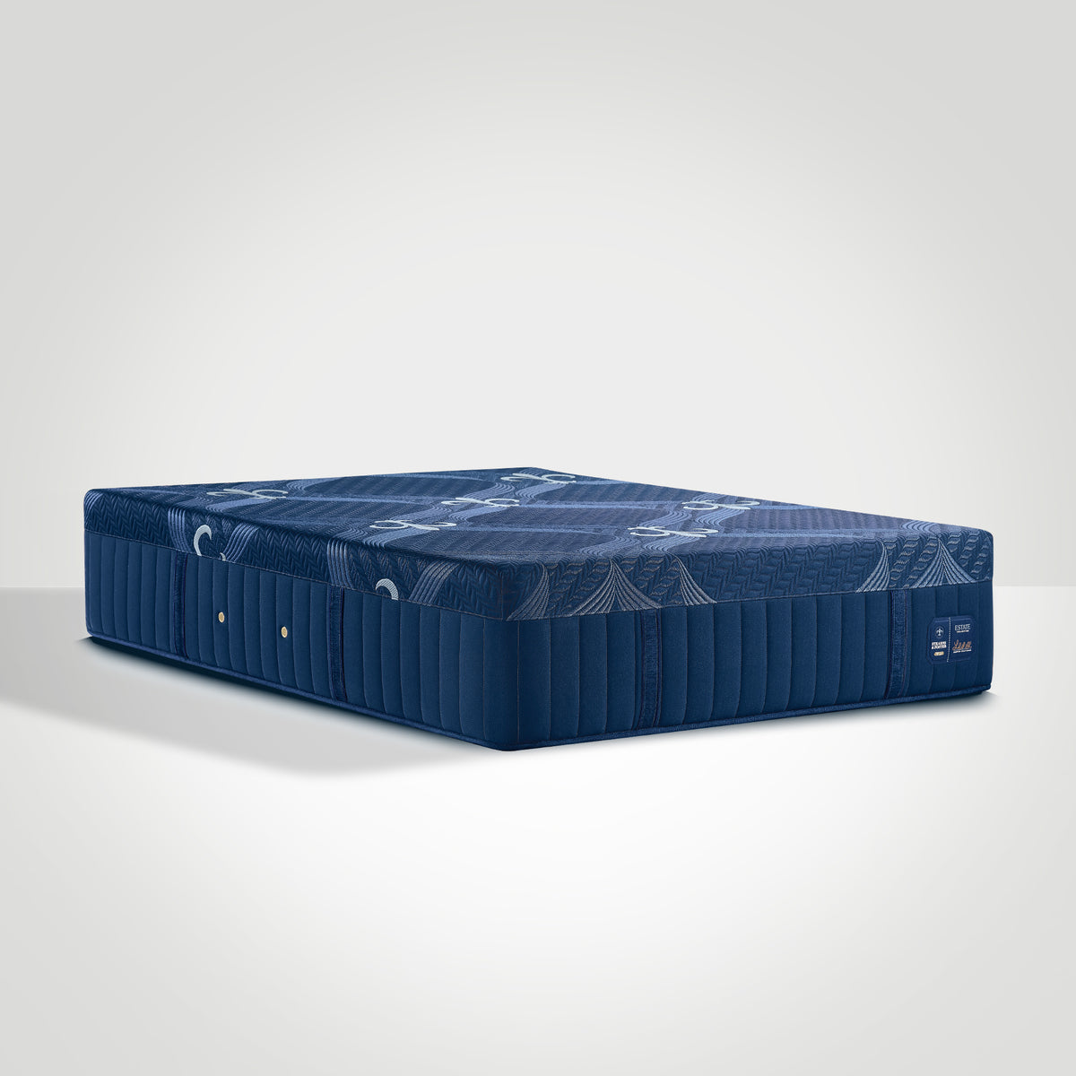 Stearns & Foster Estate Medium Hybrid Mattress II angled silhouette