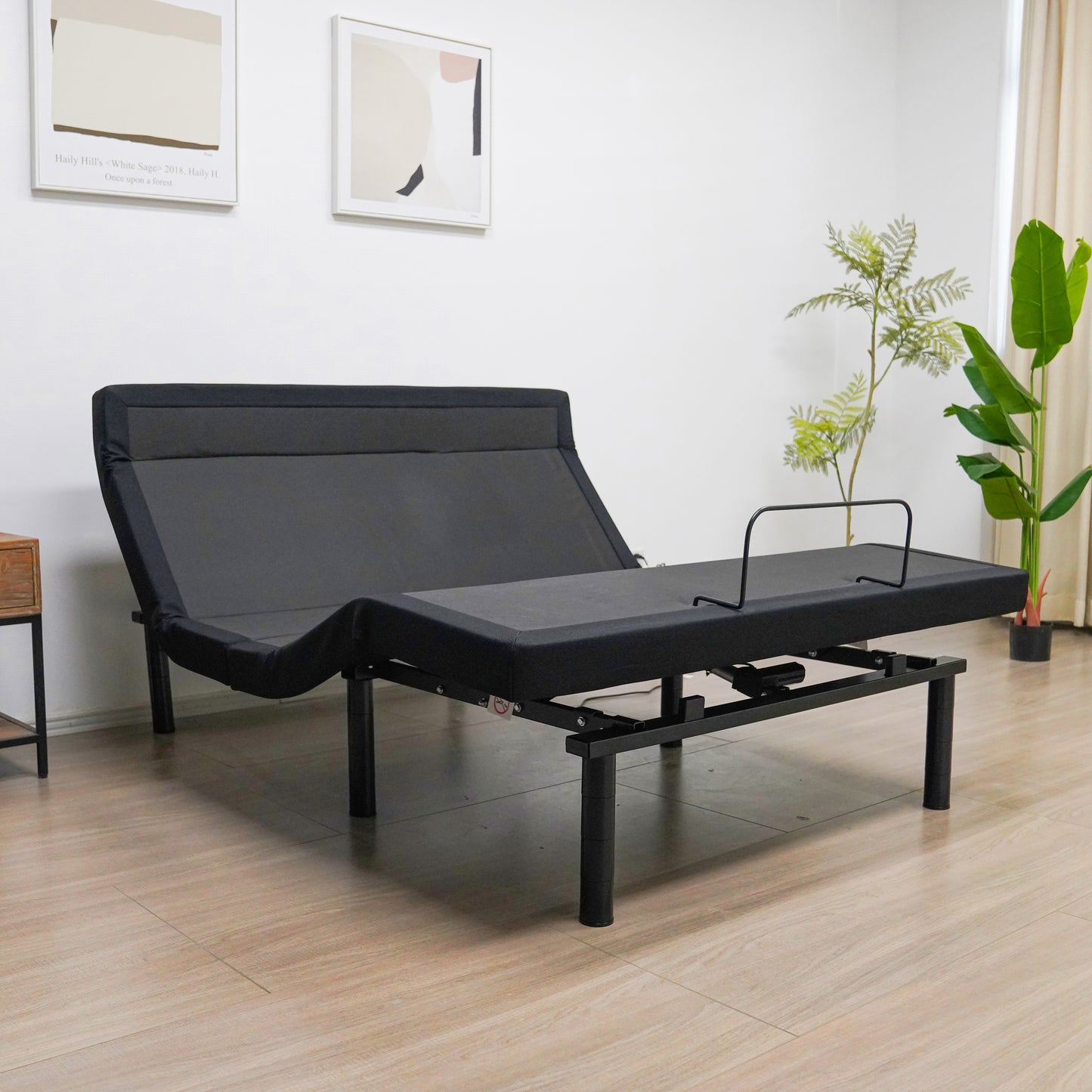 Angle view of raised head and foot in-situ