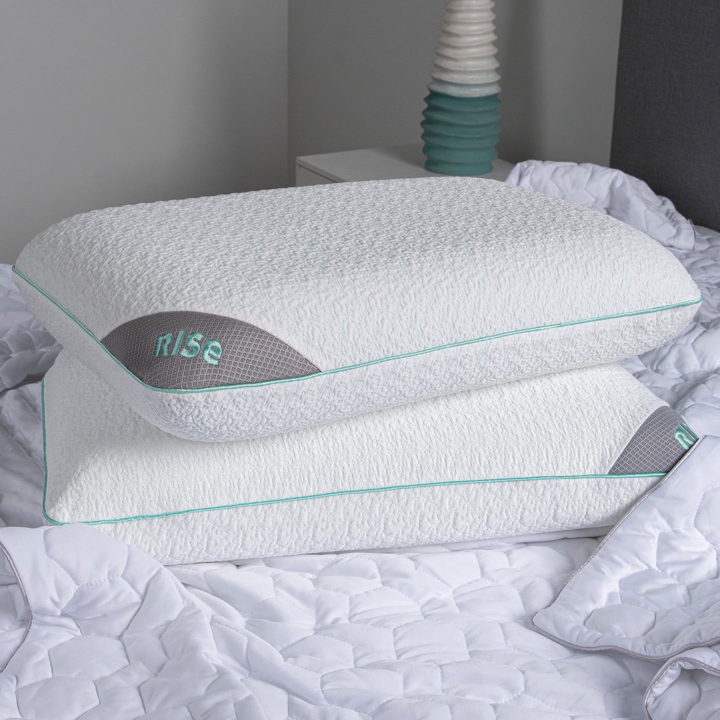 Bedgear Rise Performance Pillow In Bed