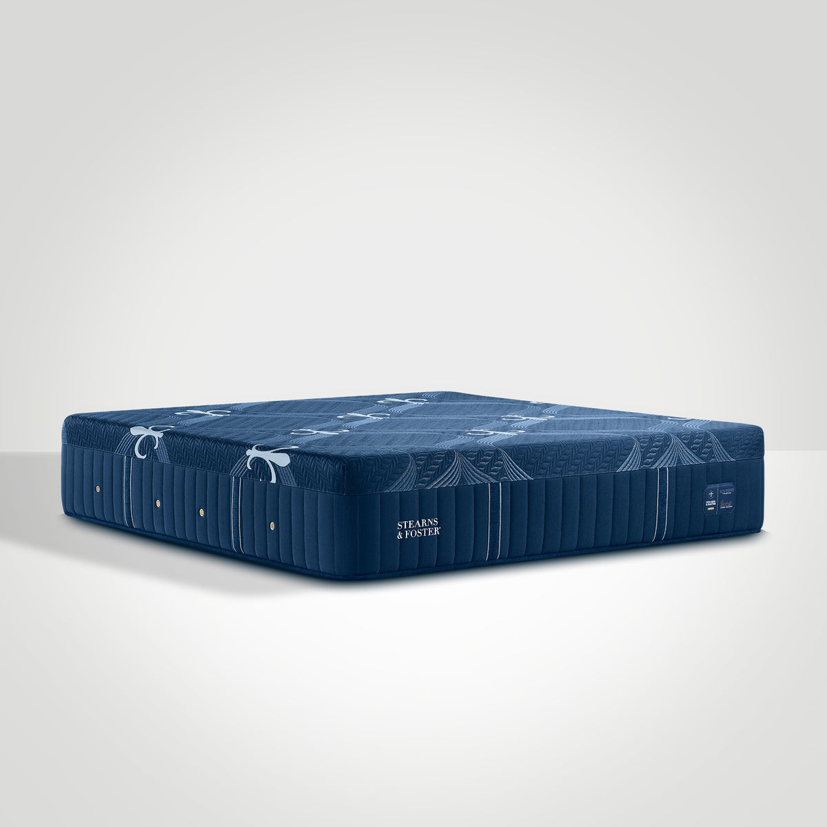 Stearns & Foster Lux Estate Firm Hybrid Mattress II angled silhouette