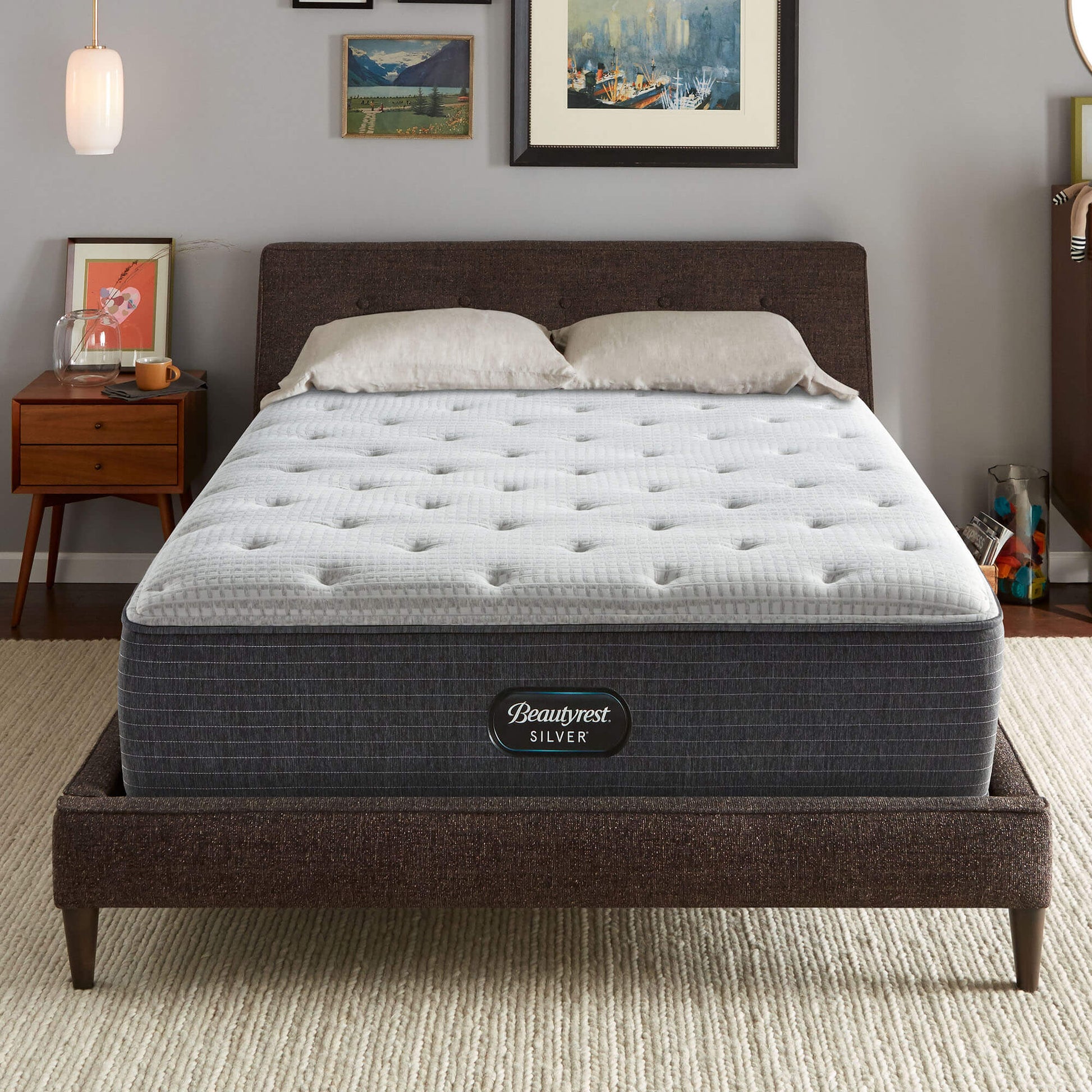 Beautyrest Silver® BRS900-C Plush Mattress - bedroom image