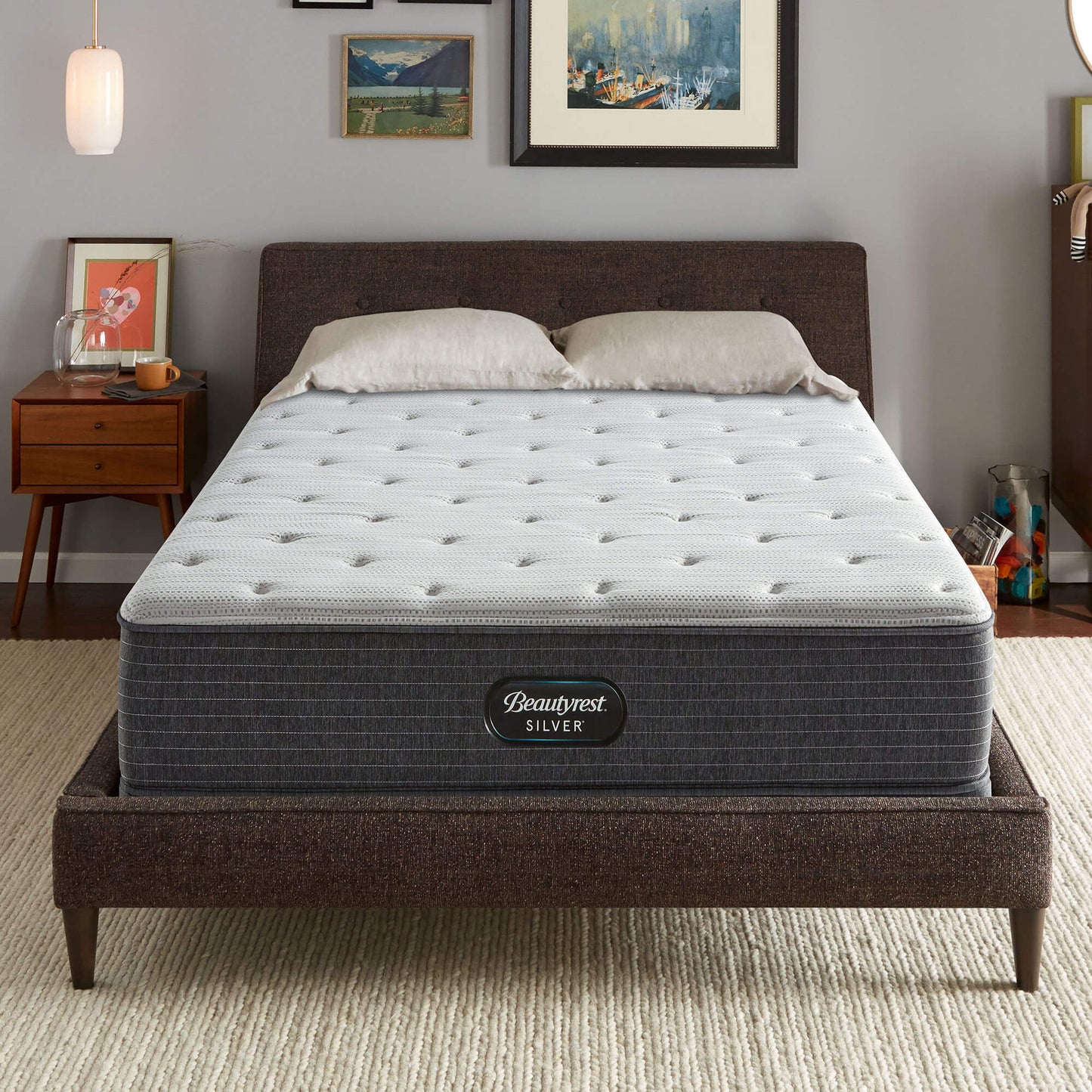 Beautyrest Silver® BRS900 Plush Mattress Bedroom image