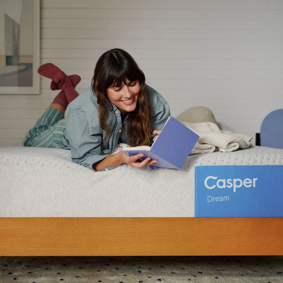 Casper Dream Hybrid Mattress-lifestyle