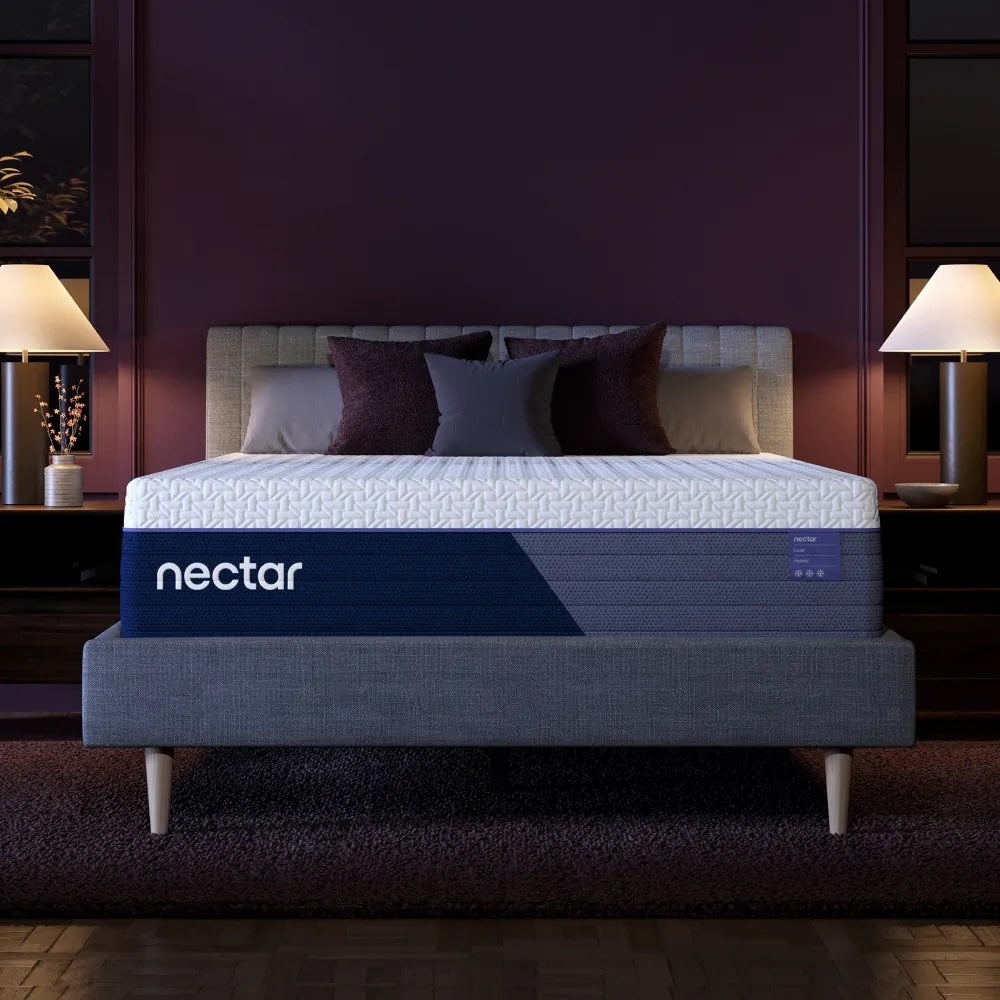 Nectar Luxe Hybrid straight on