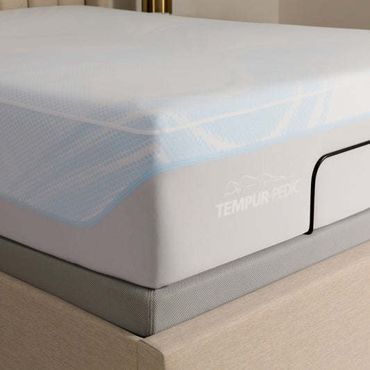 Tempur ActiveBreeze Styled Room Queen Protector ThreeQuarter