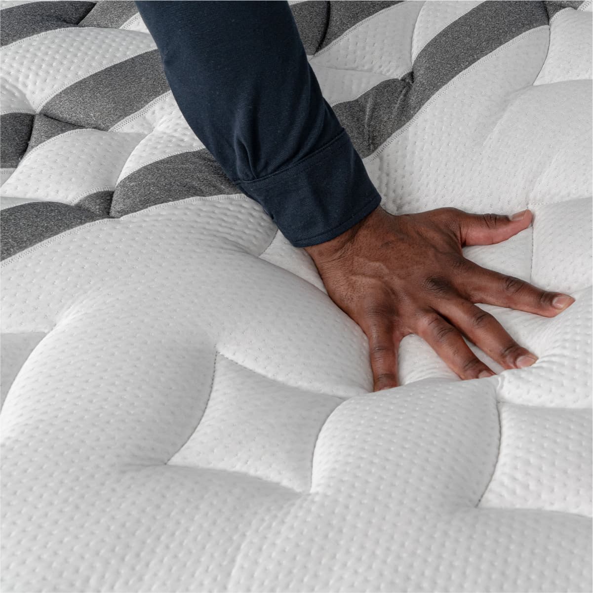 Leesa Legend Chill Medium Hybrid Mattress-detail