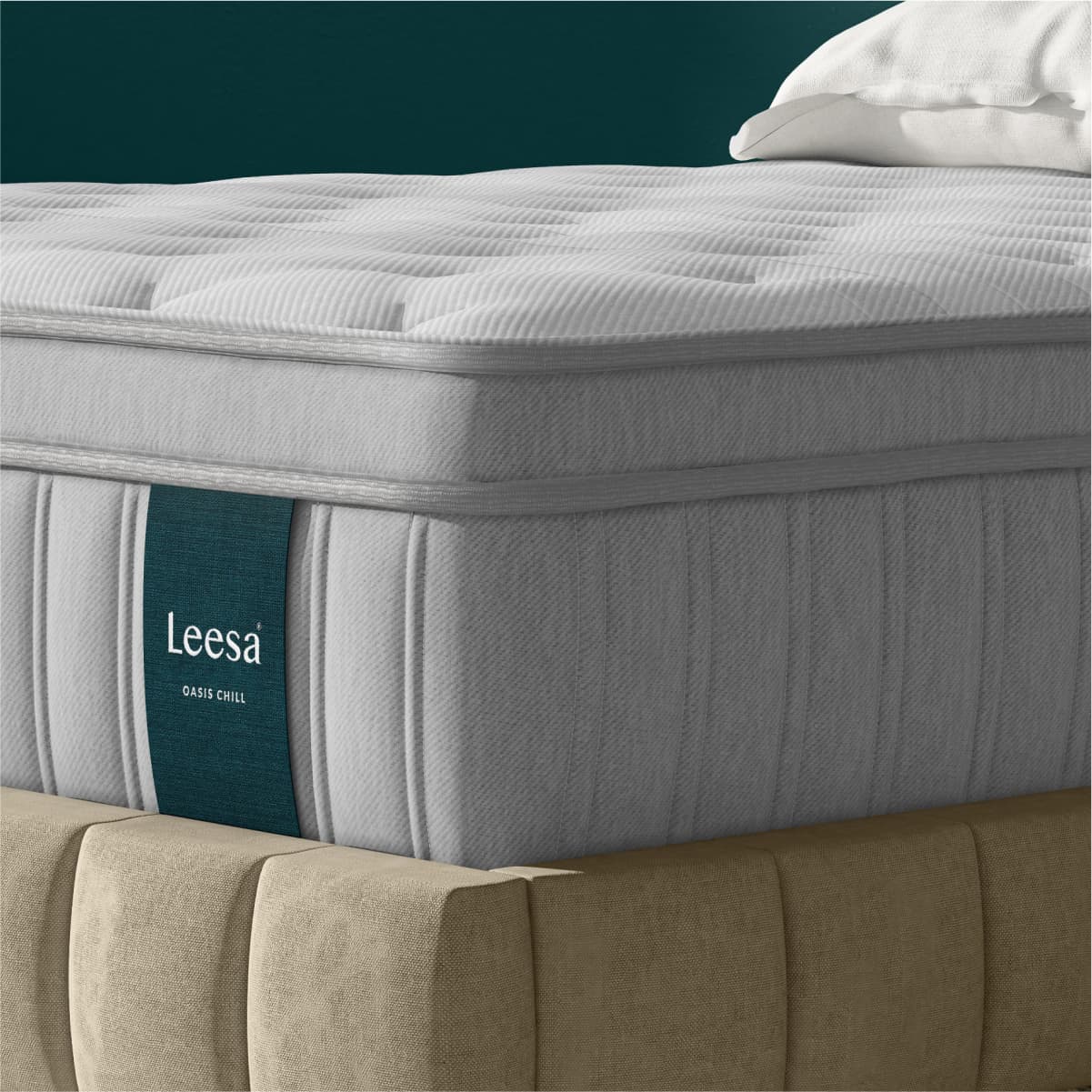 Leesa Oasis Chill Plush Hybrid Mattress-corner