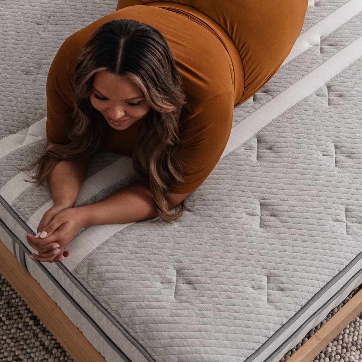 Leesa Plus Medium Hybrid Mattress-top